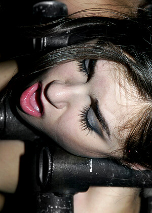 free sex pornphoto 14 Sasha Grey xxxmubi-brunette-pict devicebondage