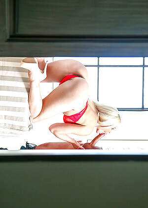 free sex pornphoto 17 Anikka Albrite semmie-blonde-nxx-video digitalplayground