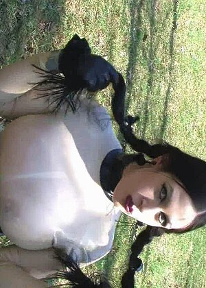 free sex pornphoto 1 Lady Angelina joy-blowjob-ballbustingtube dirtyangelina
