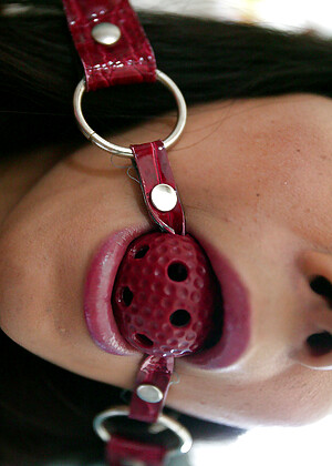 free sex photo 3 Tia Cyrus picgram-bondage-torture disgraced18