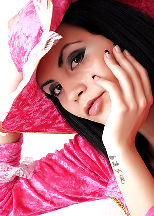 free sex pornphoto 6 Princess Cleo sexist-brunette-jynx divafootfetish