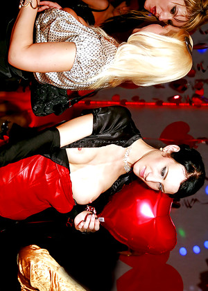 free sex photo 3 Stacy Silver Carmen Croft Amadea Emily Gabrielle Gucci sexpictute-fingering-miss-ebony drunksexorgy