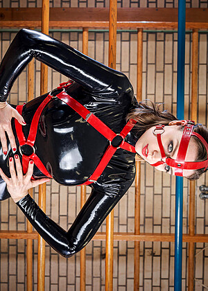 free sex pornphoto 6 Dutchdameshop Model setoking-high-heels-myluv dutchdameshop