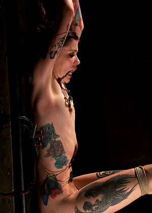 free sex pornphoto 19 Krysta Kaos Bobbi Starr xxgifsoma-femdom-porndig electrosluts