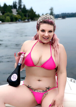 Emeraldeyesgfemodelcentro Emmy Demure Classic Big Tits Pornlist