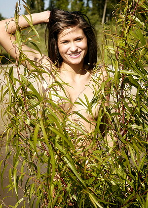 free sex pornphotos Eroticbeauty Elela Buxom Teen Squad