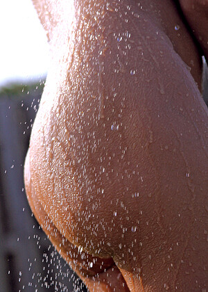 free sex pornphoto 14 Victoria Nelson xnxxx-shower-18years erroticaarchives