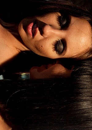 free sex photo 2 Bobbi Starr James Deen Kelly Divine portal-anal-kate everythingbutt