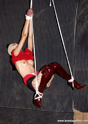 free sex photo 4 Anna Veronica vrsex-kinky-porn-gallery extremeropes