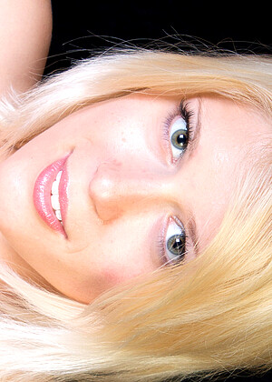 free sex pornphoto 15 Facialcasting Model fey-blowjob-worship facialcasting