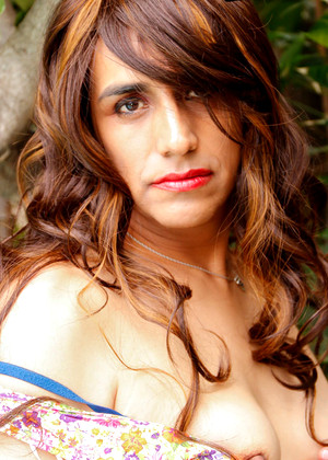 Femout Femout Model Bankoktits Tranny While