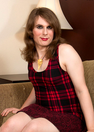 free sex photo 4 Lucy Sioux pices-tranny-wwwamara femout