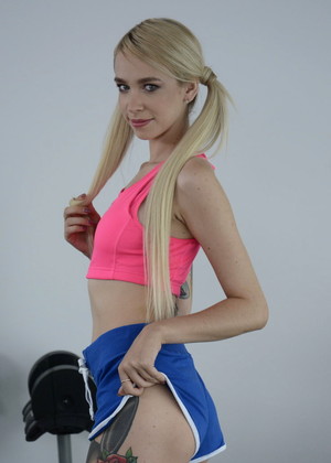 Fitnessrooms Alexis Crystal Arteya Lbfm Fitness Length