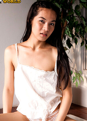 free sex photo 14 Frankstgirlworld Model jizzbom-brunette-nudity-pictures frankstgirlworld