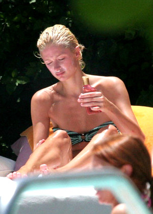 free sex photo 14 Paris Hilton hunter-celebrities-blaze freecelebritymoviearchive
