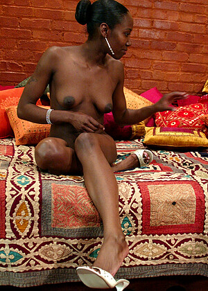 free sex photo 15 Iman mercedes-ebony-eastern fuckingmachines