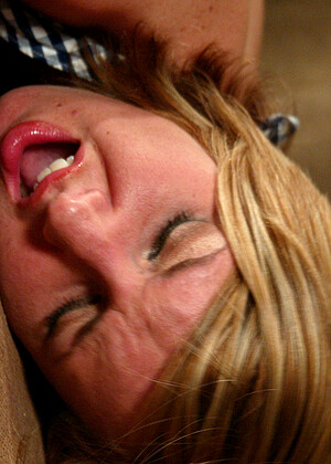 free sex pornphoto 9 Jolene best-squirting-beautyandthesenior fuckingmachines