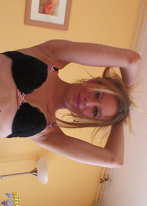 free sex photo 4 Girlsgopov Model bathing-thongs-dvd-tailers girlsgopov