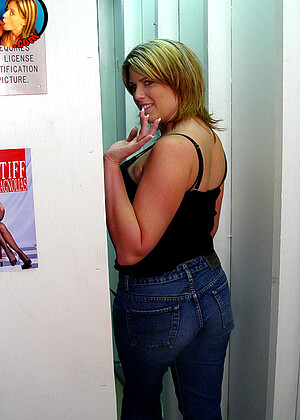 free sex photo 4 Lisa websex-big-cock-hd-movie gloryholecom