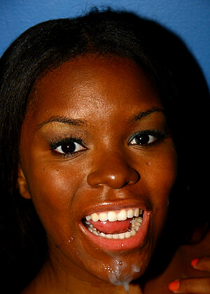 free sex pornphoto 15 Candice Nicole frida-african-fobpro gloryholeinitiations
