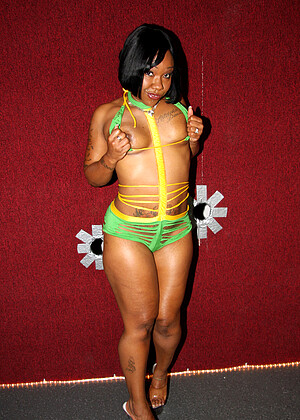 free sex pornphoto 17 Unique Lasage woman-gloryhole-mobi-pics gloryholeinitiations