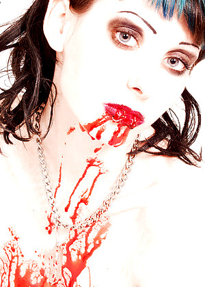 free sex photo 8 Gothicsluts Model xoppis-pornbabe-puss gothicsluts