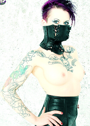 free sex pornphoto 16 Nixon Sixx bugli-tattoo-sexbeauty gothicsluts