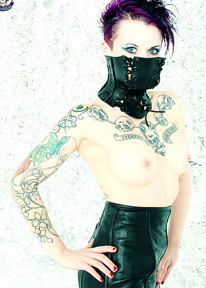 free sex pornphoto 6 Nixon Sixx bugli-tattoo-sexbeauty gothicsluts