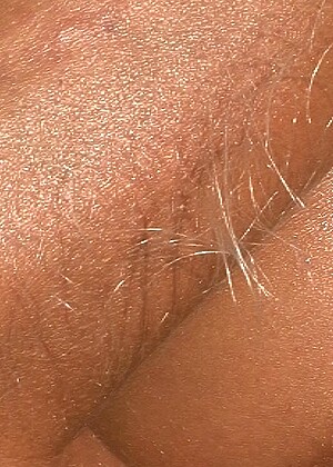 free sex pornphoto 14 Lori Anderson sideblond-hairy-naught hairyarms