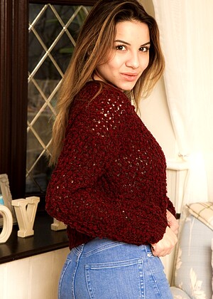 free sex photo 12 Lacey Banghard top-rated-jeans-kitchen hayleyssecrets