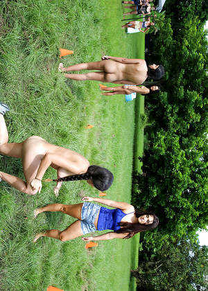 free sex pornphotos Hazeher Hazeher Model Stazi Outdoor Pantyjob Photo