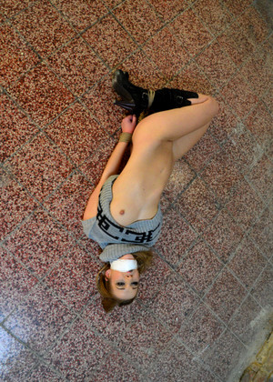 free sex photo 5 Anouk boo-submissive-cockmobi hogtied