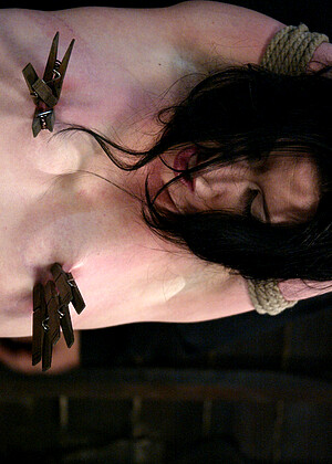 free sex pornphoto 8 Ariel X sextgem-close-up-fb hogtied