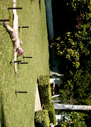 free sex pornphoto 4 Dee Williams Jenni Lee Jenya Princess Donna Dolore dirndl-bondage-rdeisi-comsex hogtied