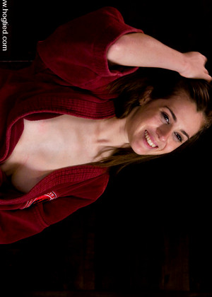 free sex photo 1 Isobel Wren fuckingcom-girls-vampporn hogtied