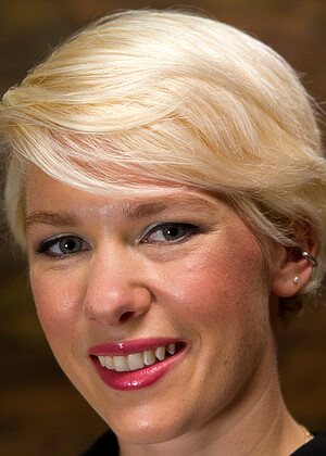 Hogtied Lexi Larue Natural Blonde Fuskator