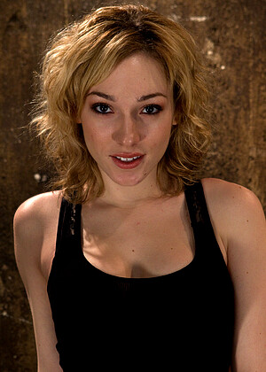 free sex pornphoto 13 Lily Labeau winters-bondage-extremeboard hogtied