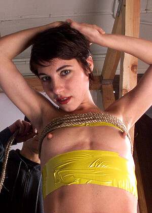 free sex pornphoto 19 Viva cortos-high-heels-delavare hogtied