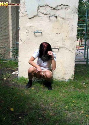 Hotpissing Hotpissing Model Blacksonblondes Outdoor Peeing Milk