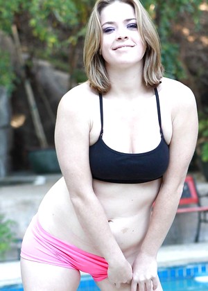 free sex pornphotos Hustler Sierra Sanders Leah Pool Ftv Topless