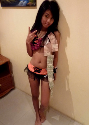 free sex photo 3 Hookers dolly-bangkok-babes-thailand ilovethaipussy