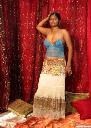 Indiansexlounge Indiansexlounge Model Hipsbutt Hot Hindi Babes Monstercurves 13porn