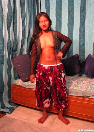 free sex pornphotos Indiansexlounge Indiansexlounge Model Tinyteenpass Drawdes Teen Cortos