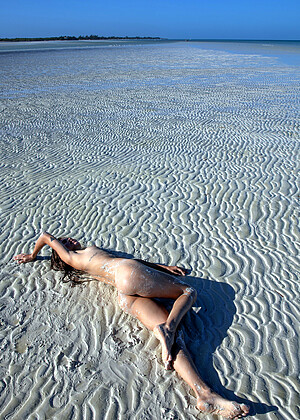 free sex photo 11 Irene Rouse island-beach-blows irenerouse