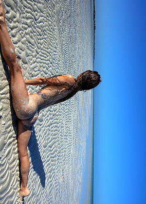 free sex photo 13 Irene Rouse island-beach-blows irenerouse