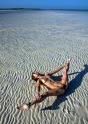 free sex photo 3 Irene Rouse island-beach-blows irenerouse