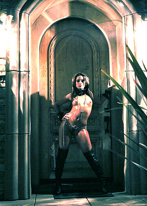 free sex photo 5 Lynn Love Manuel Ferrara party-latina-pink-nackt jakemalone