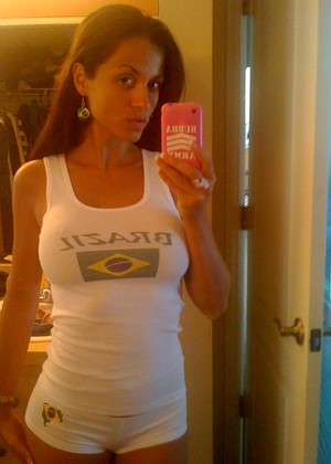 Janessabrazil Janessa Brazil Spreading Nice Ass Glamor