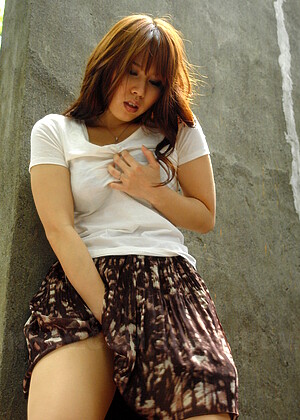 free sex photo 3 Eri Makino squeezingbutt-redhead-skye japanhdv
