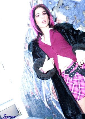 free sex pornphoto 16 Joanna Angel bait-redheaded-punk-rocker-public joannaangel